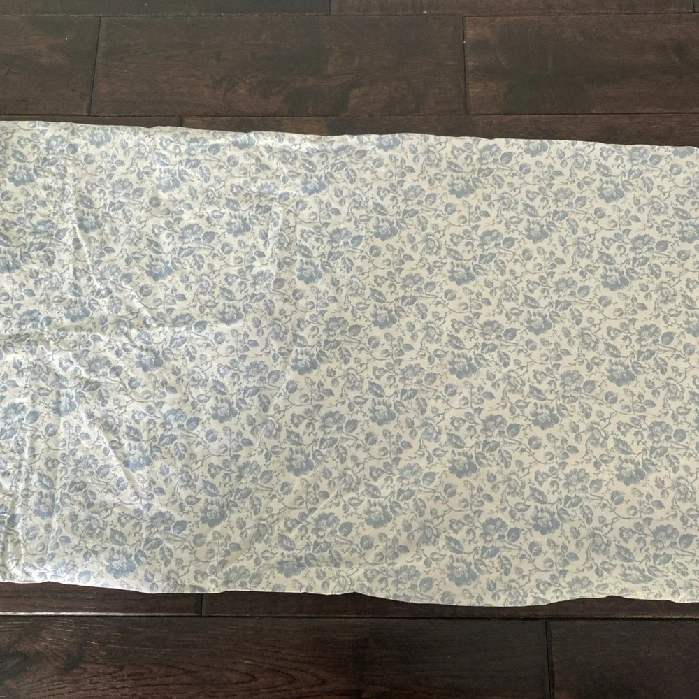 Vintage RALPH LAUREN French Country Cottage Floral Blue Standard Pillow Case